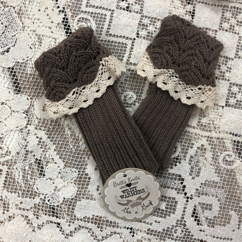 Britt's Knits Wrist Warmers OS - Picture 2 of 5